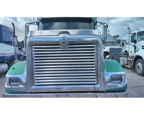 INTERNATIONAL 9900I 2000-2009 HOOD