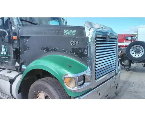 INTERNATIONAL 9900I 2000-2009 HOOD
