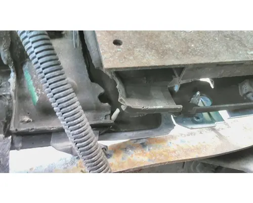 INTERNATIONAL 9900I 2000-2009 HOOD