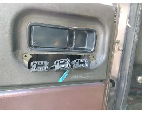 INTERNATIONAL 9900I 2000-2017 DOOR ASSEMBLY, FRONT
