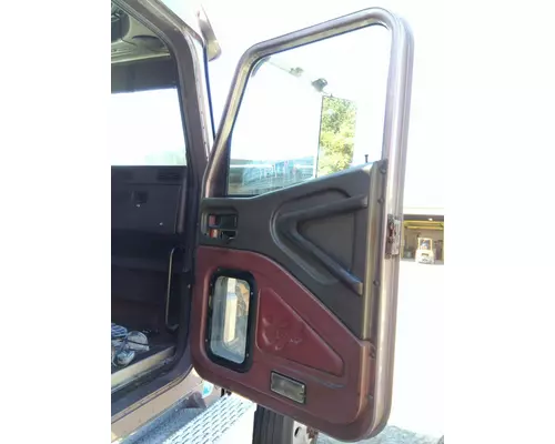 INTERNATIONAL 9900I 2000-2017 DOOR ASSEMBLY, FRONT