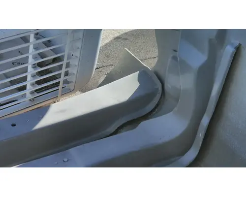 INTERNATIONAL 9900IX 2000-2009 HOOD