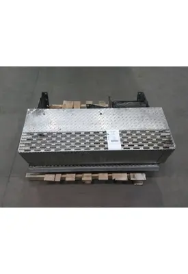 INTERNATIONAL 9900IX BATTERY BOX