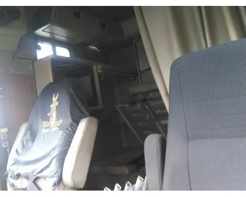 INTERNATIONAL 9900IX CAB