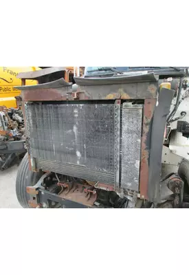 INTERNATIONAL 9900I Air Conditioner Condenser