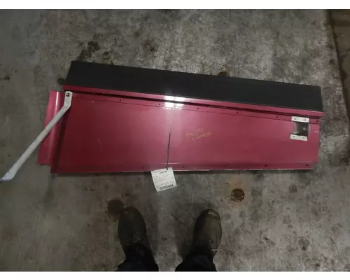 INTERNATIONAL 9900I Body Parts, Misc.
