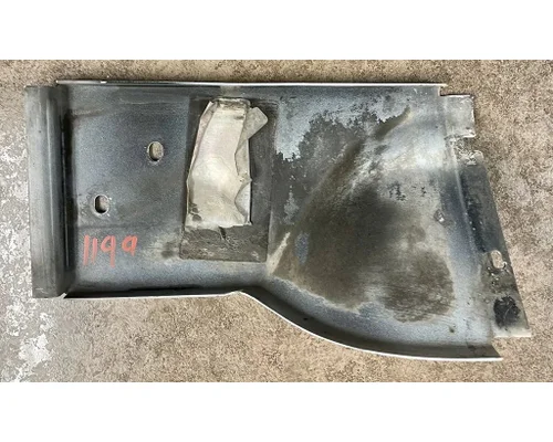 INTERNATIONAL 9900I Brackets, Misc.