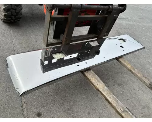 INTERNATIONAL 9900I Bumper Assembly, Front
