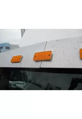 INTERNATIONAL 9900I CAB CLIP