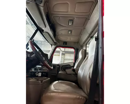 INTERNATIONAL 9900I Cab