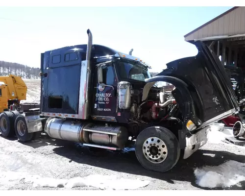 INTERNATIONAL 9900I Cab