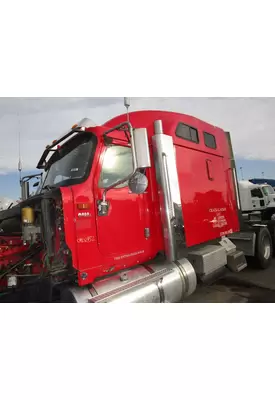 INTERNATIONAL 9900I Cab