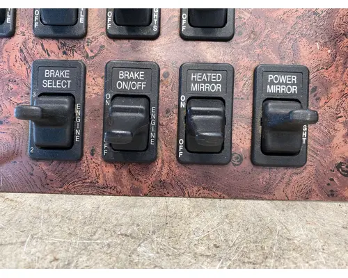INTERNATIONAL 9900I Dash  Console Switch
