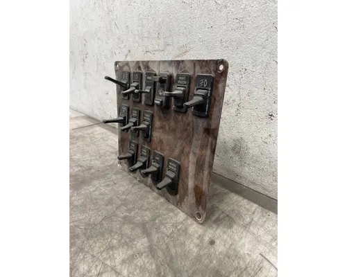 INTERNATIONAL 9900I Dash  Console Switch