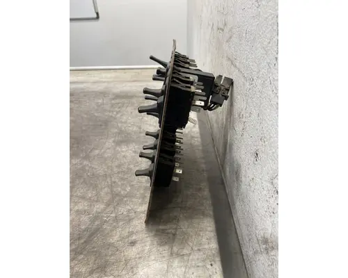 INTERNATIONAL 9900I Dash  Console Switch