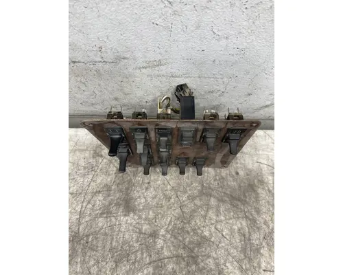 INTERNATIONAL 9900I Dash  Console Switch