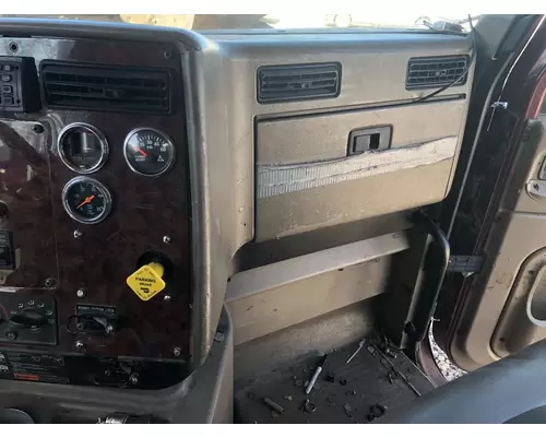 INTERNATIONAL 9900I Dash Assembly