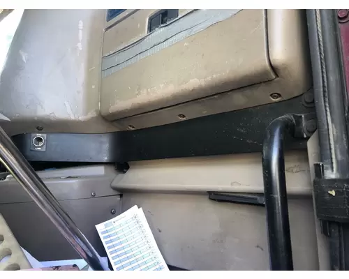 INTERNATIONAL 9900I Dash Assembly