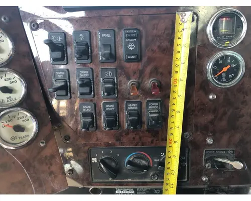 INTERNATIONAL 9900I Dash Assembly