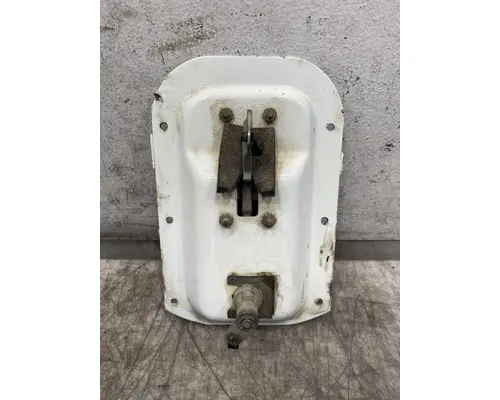 INTERNATIONAL 9900I Door Handle