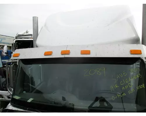 INTERNATIONAL 9900I EXTERIOR SUN VISOR