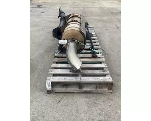 INTERNATIONAL 9900I Exhaust & Muffler