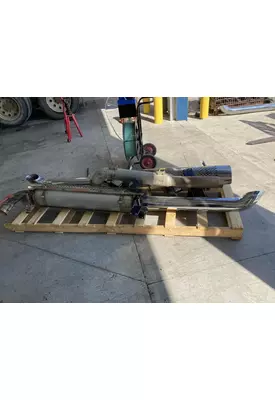 INTERNATIONAL 9900I Exhaust Assembly