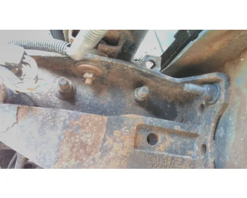 INTERNATIONAL 9900I FRAME HORN