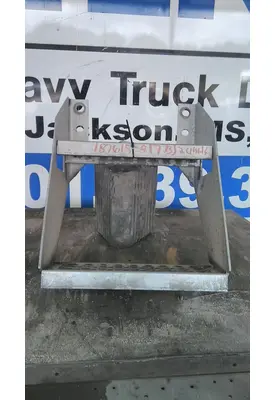 INTERNATIONAL 9900I FRAME STEP