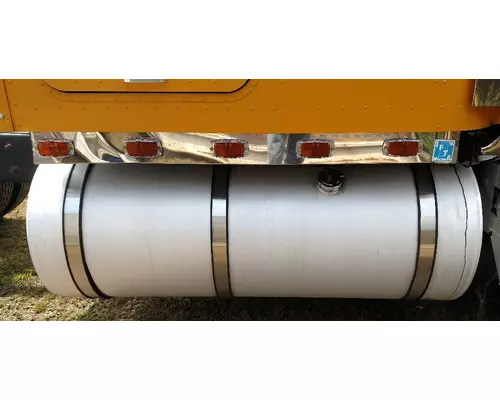 INTERNATIONAL 9900I Fuel Tank