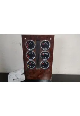 INTERNATIONAL 9900I GAUGE CLUSTER