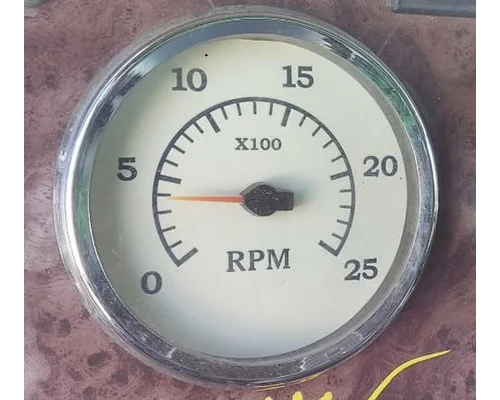 INTERNATIONAL 9900I GAUGE TACHOMETER