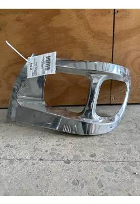 INTERNATIONAL 9900I Headlamp Assembly