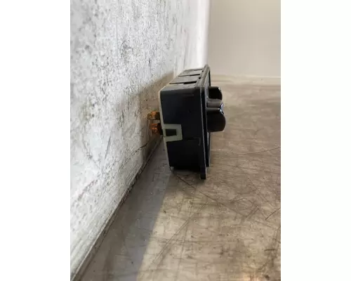 INTERNATIONAL 9900I Heater or Air Conditioner Parts, Misc.