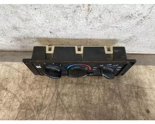 INTERNATIONAL 9900I Heater or Air Conditioner Parts, Misc.