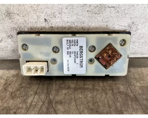 INTERNATIONAL 9900I Heater or Air Conditioner Parts, Misc.