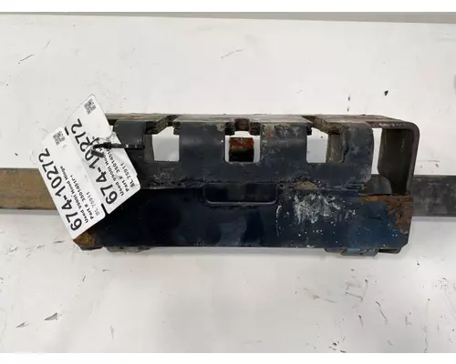 INTERNATIONAL 9900I Hood Hinge