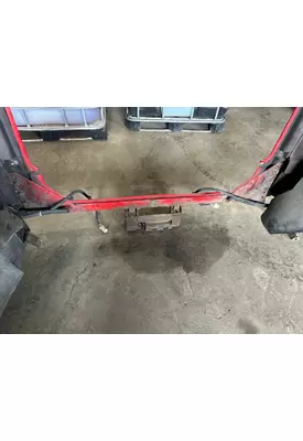 INTERNATIONAL 9900I Hood Hinge