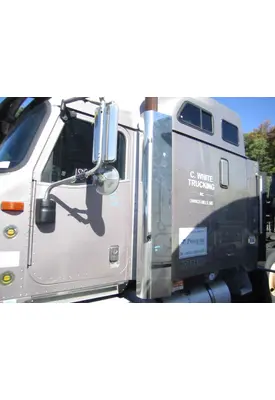 INTERNATIONAL 9900I MUFFLER SHIELD