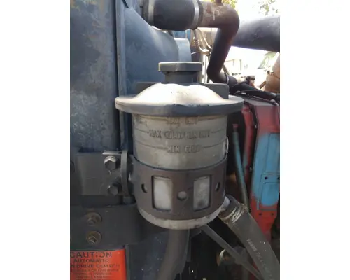 INTERNATIONAL 9900I POWER STEERING RESERVOIR