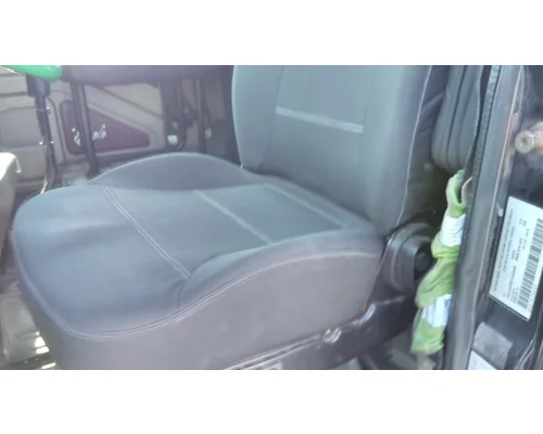 INTERNATIONAL 9900I SEAT, FRONT