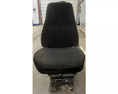 INTERNATIONAL 9900I Seat, Front