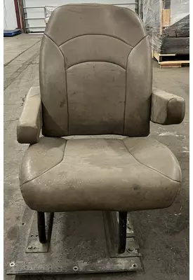 INTERNATIONAL 9900I Seat, Front