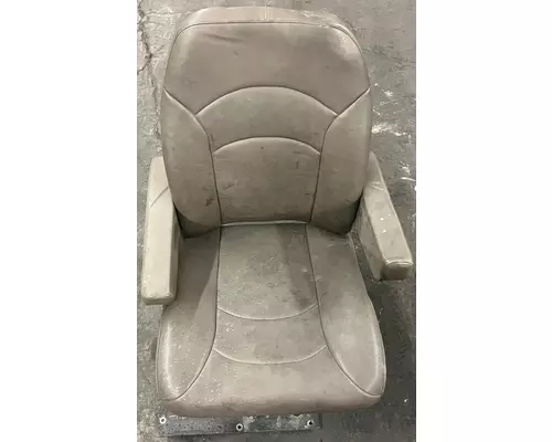 INTERNATIONAL 9900I Seat, Front