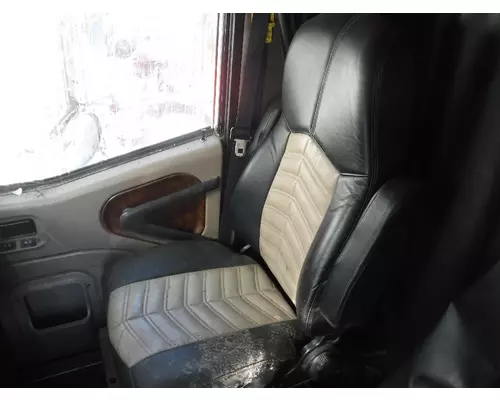 INTERNATIONAL 9900I Seat, Front