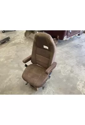 INTERNATIONAL 9900I Seat (non-Suspension)