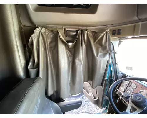 INTERNATIONAL 9900I Sleeper Curtain