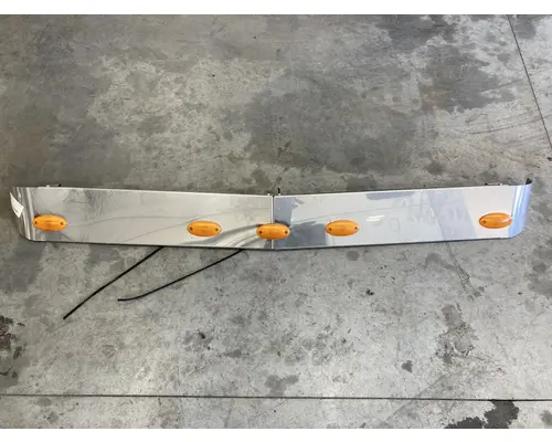 INTERNATIONAL 9900I Sun Visor (Exterior)