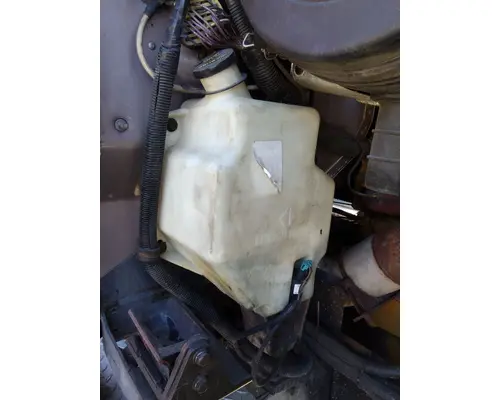 INTERNATIONAL 9900I WINDSHIELD WASHER RESERVOIR