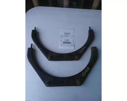 INTERNATIONAL 9900 AIR CLEANER BRACKET